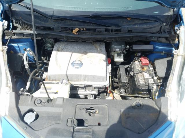 Nissan Leaf S 2013