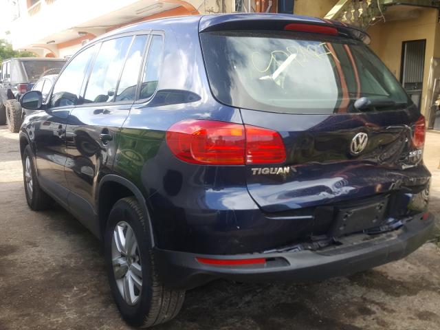 Volkswagen Tiguan S 2013