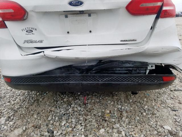 Ford Focus S 2015
