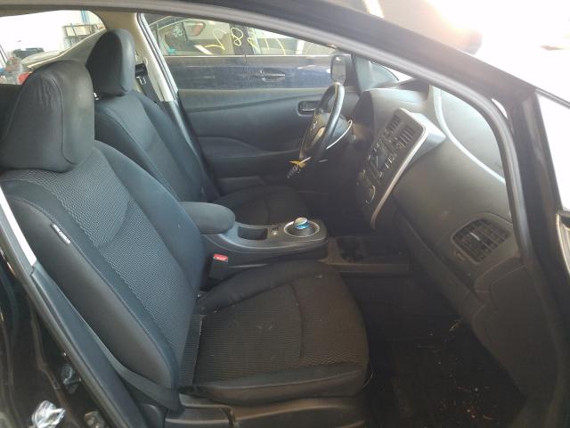Nissan Leaf S 2013