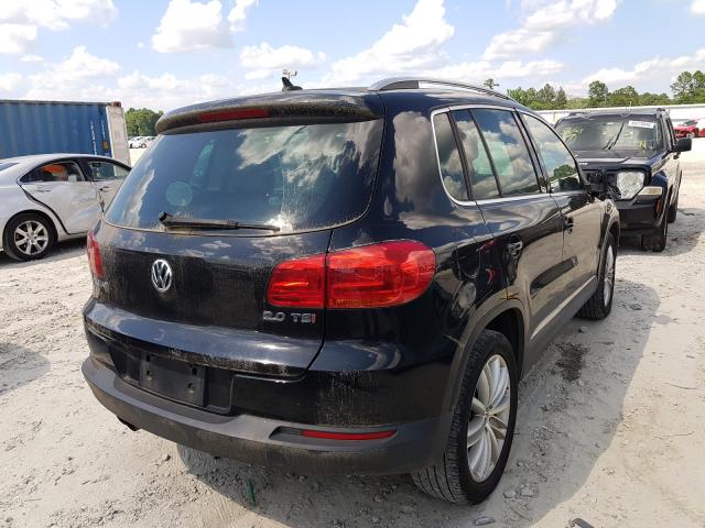Volkswagen Tiguan S 2013