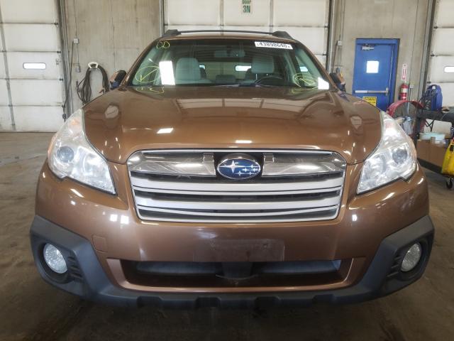 Subaru Outback 2 2013