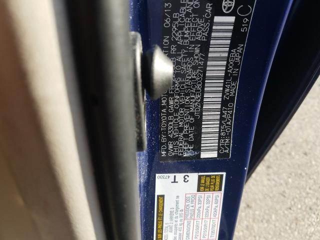 Toyota Prius V 2013