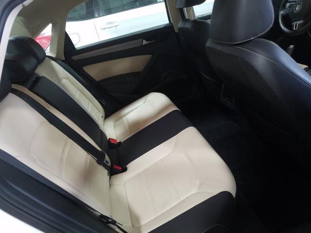 Volkswagen Passat SE 2014