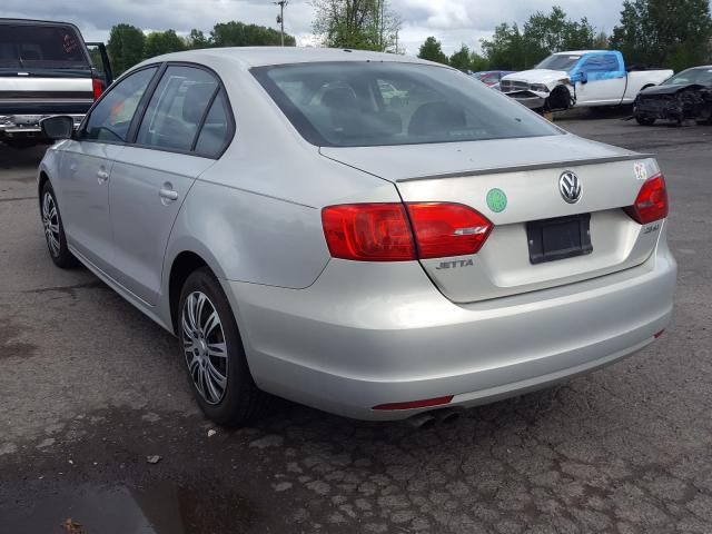 Volkswagen Jetta SE 2011