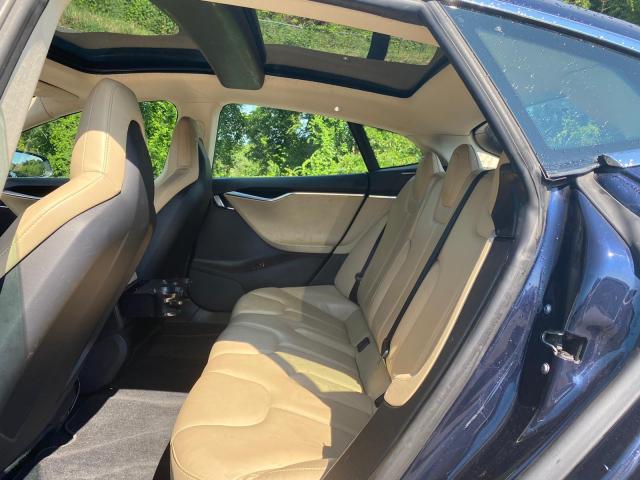 Tesla Model S 2013