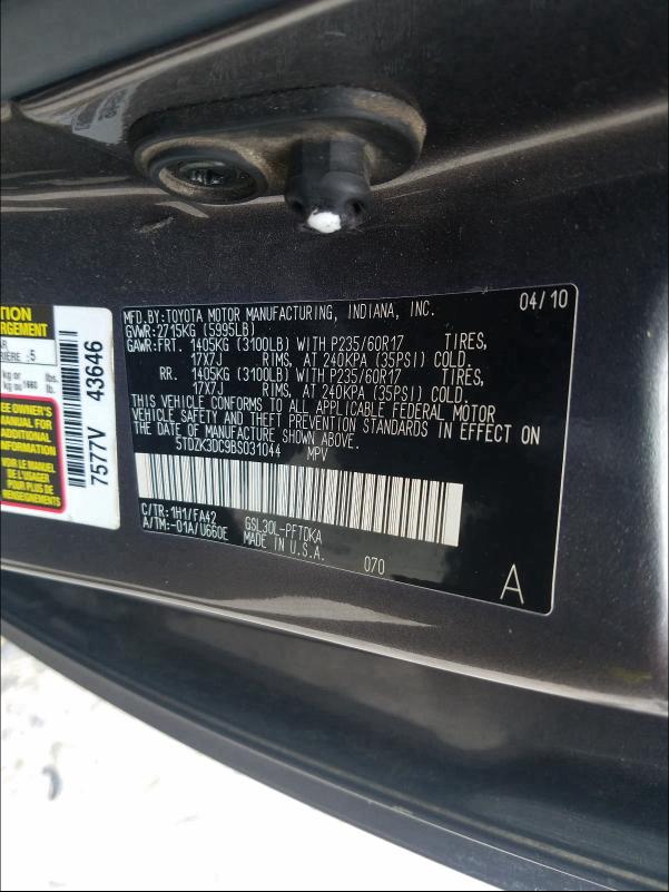 Toyota Sienna 2011