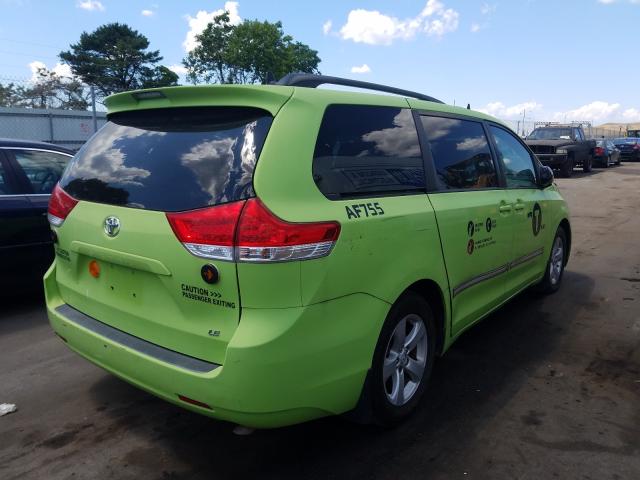 Toyota Sienna LE 2014