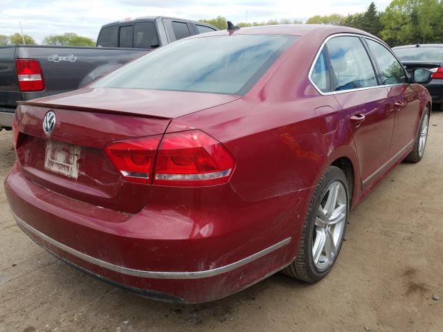 Volkswagen Passat SEL 2015
