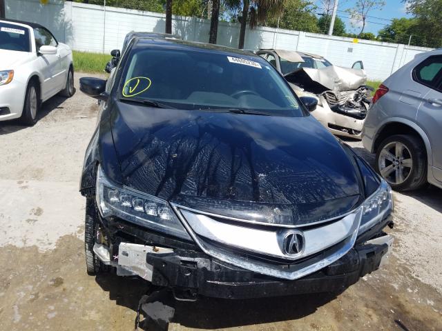 Acura ILX Base W 2017