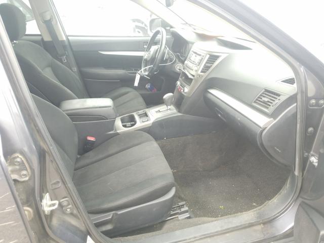 Subaru Outback 2 2013
