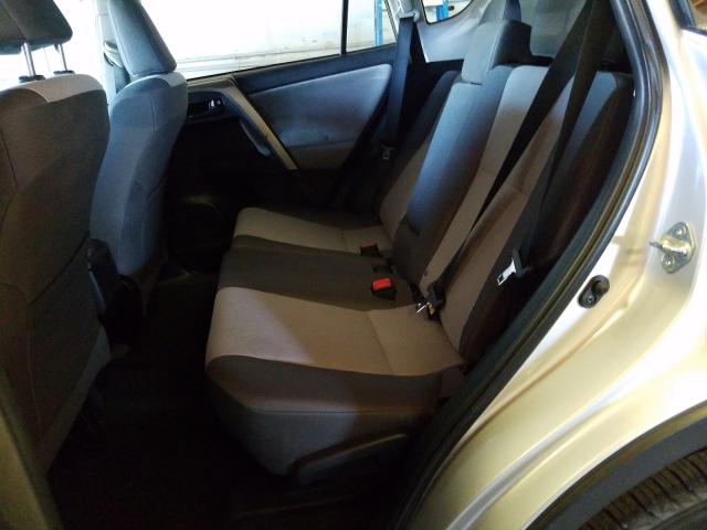 Toyota Rav4 LE 2015