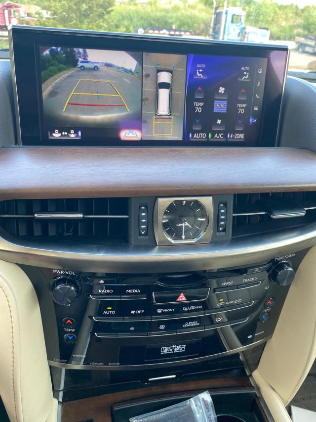 Lexus LX 570 2016