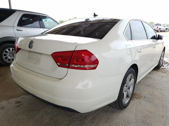 Volkswagen Passat SE 2013