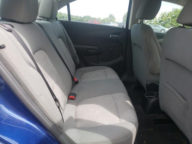Chevrolet Sonic LS 2013