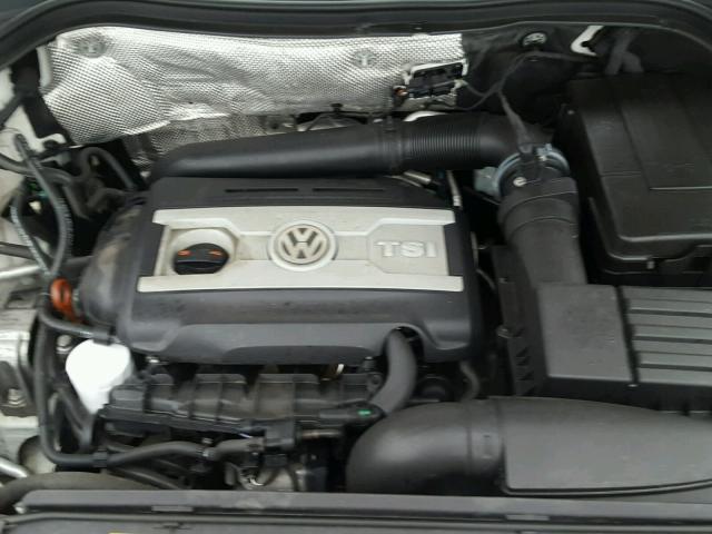 Volkswagen Tiguan S 2013