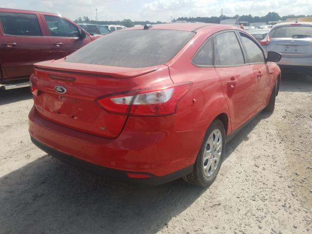 Ford Focus SE 2012