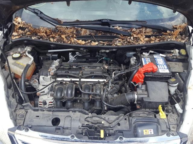 Ford Fiesta SE 2013