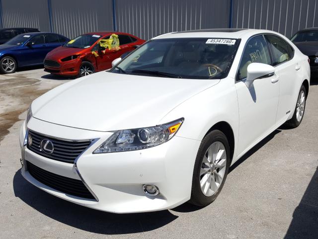 Lexus ES 300H 2015