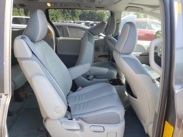 Toyota Sienna XLE 2014