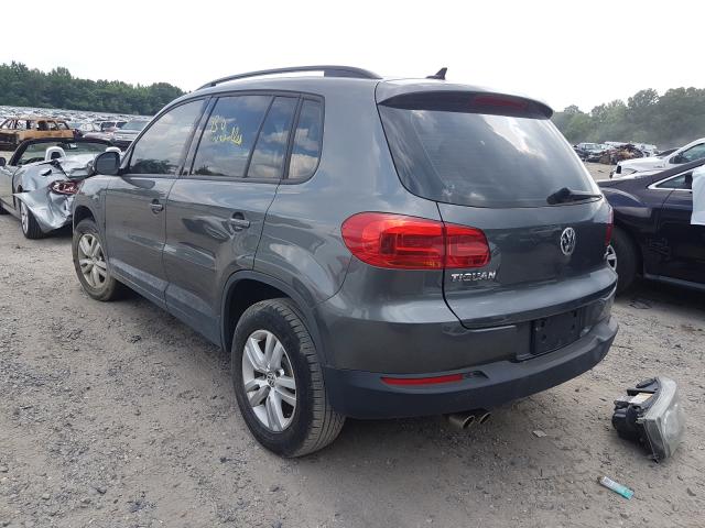 Volkswagen Tiguan S 2017
