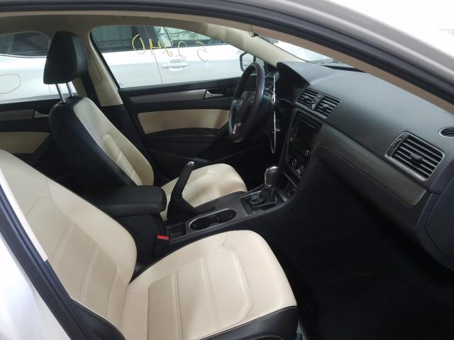Volkswagen Passat SE 2014