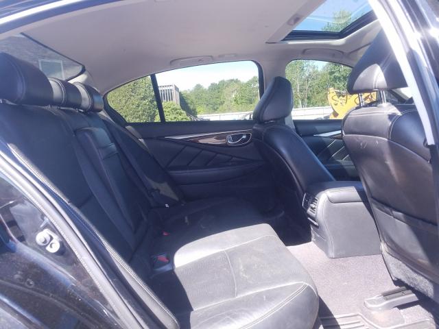 Infiniti Q50 Base 2015