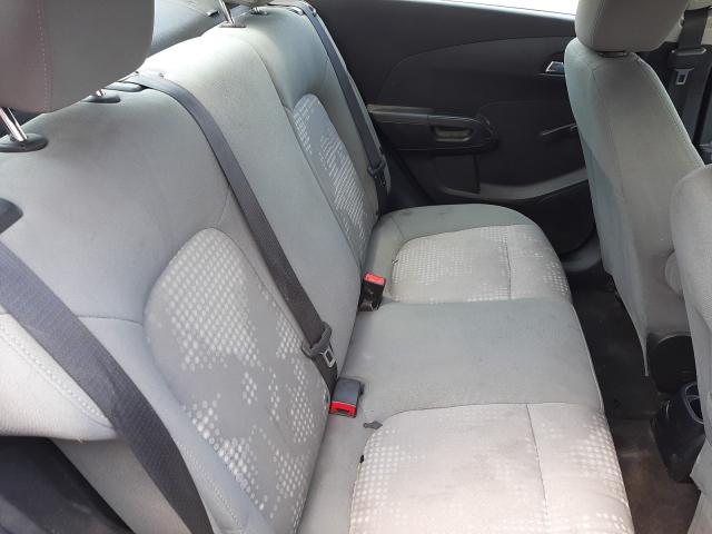 Chevrolet Sonic LS 2014
