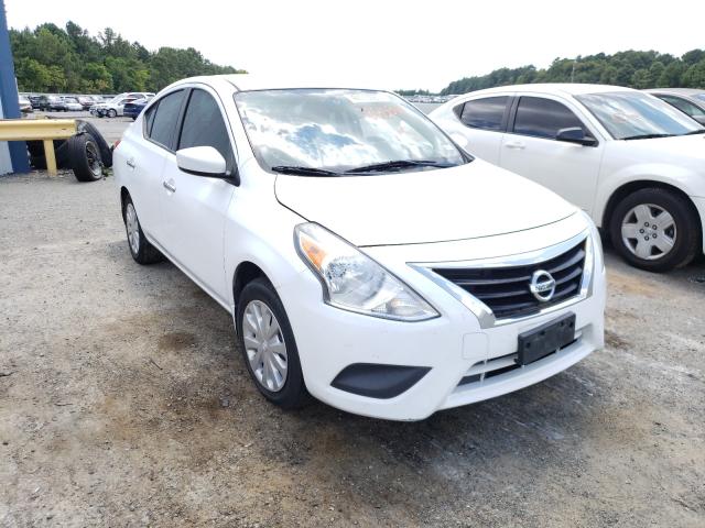 Nissan Versa S 2016