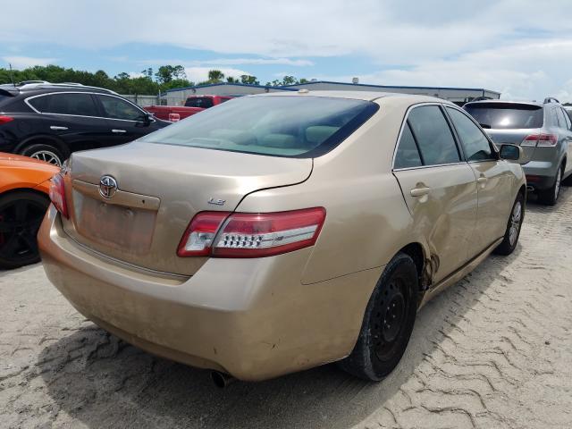 Toyota Camry Base 2011