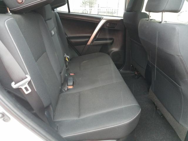 Toyota Rav4 HV LE 2018