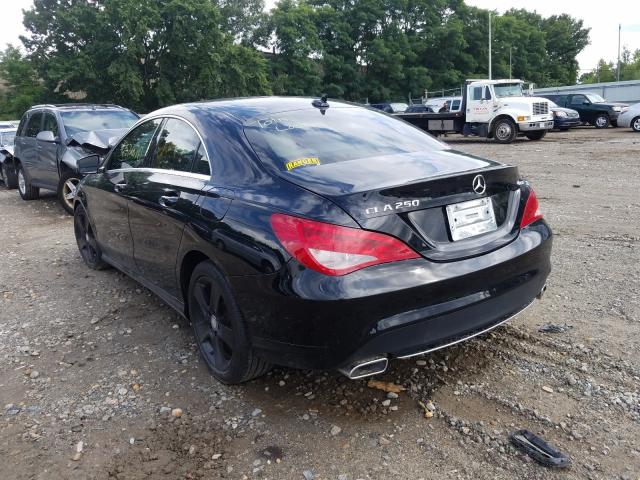 Mercedes-Benz CLA 250 4M 2015