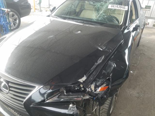 Lexus IS 200T 2016