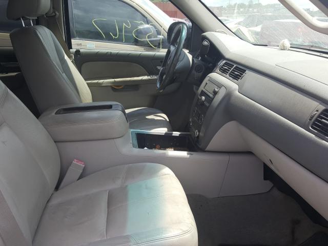 Chevrolet Avalanche 2013