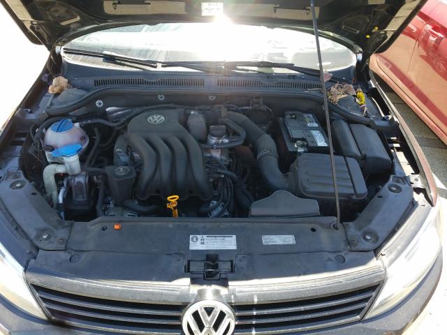 Volkswagen Jetta Base 2012