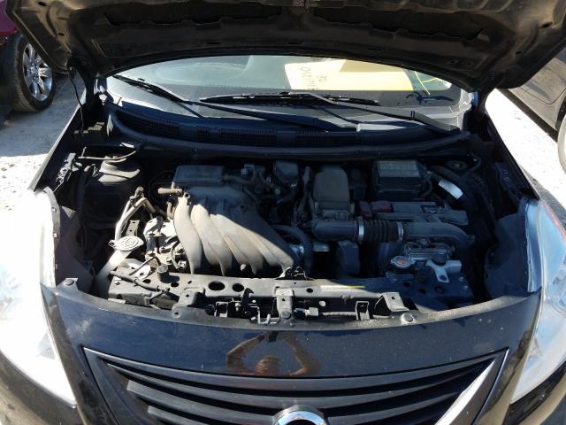 Nissan Versa S 2014