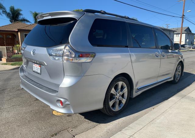 Toyota Sienna Sport 2012