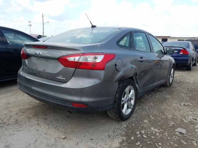 Ford Focus SE 2013