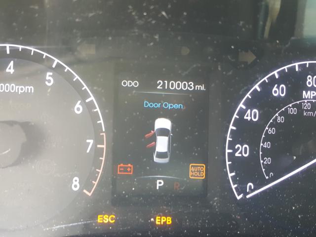 Hyundai Genesis 5 2013