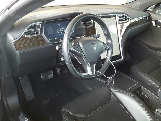 Tesla Model S 2016