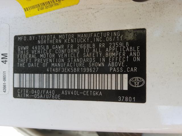 Toyota Camry Base 2011