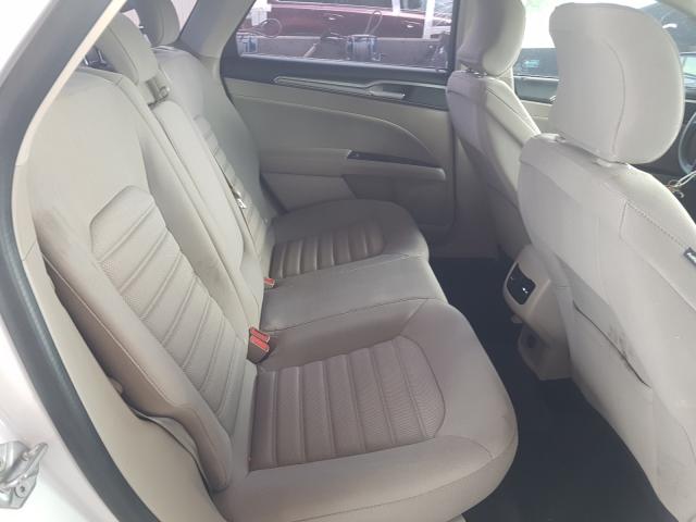 Ford Fusion SE 2017