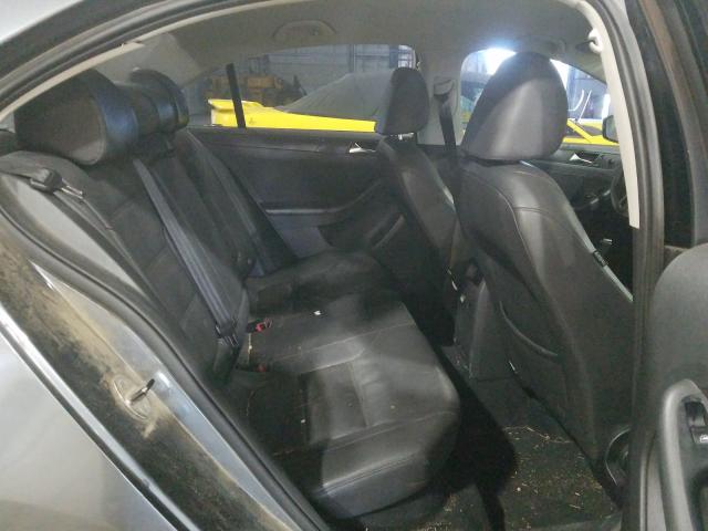 Volkswagen Jetta SE 2011