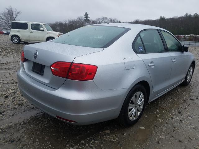 Volkswagen Jetta Base 2014