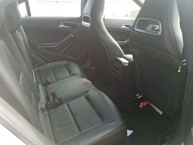 Mercedes-Benz CLA 250 4M 2016