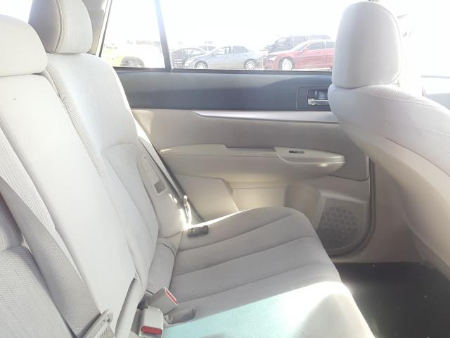Subaru Outback 2 2013