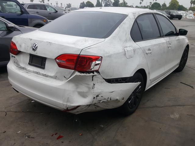 Volkswagen Jetta Base 2014