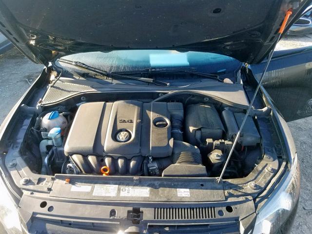 Volkswagen Passat SE 2012