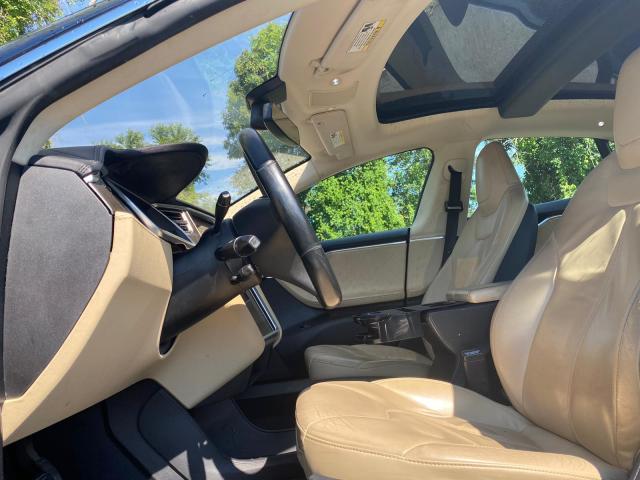 Tesla Model S 2013