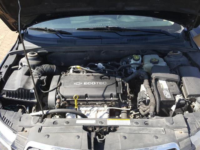 Chevrolet Cruze LS 2013
